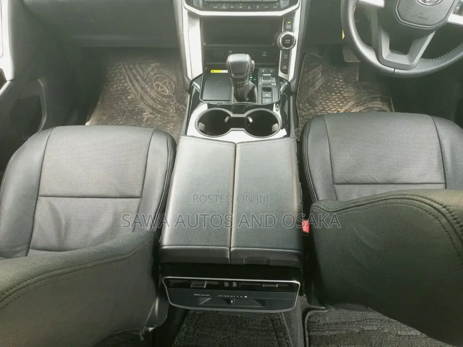Toyota Land Cruiser 2023 White
