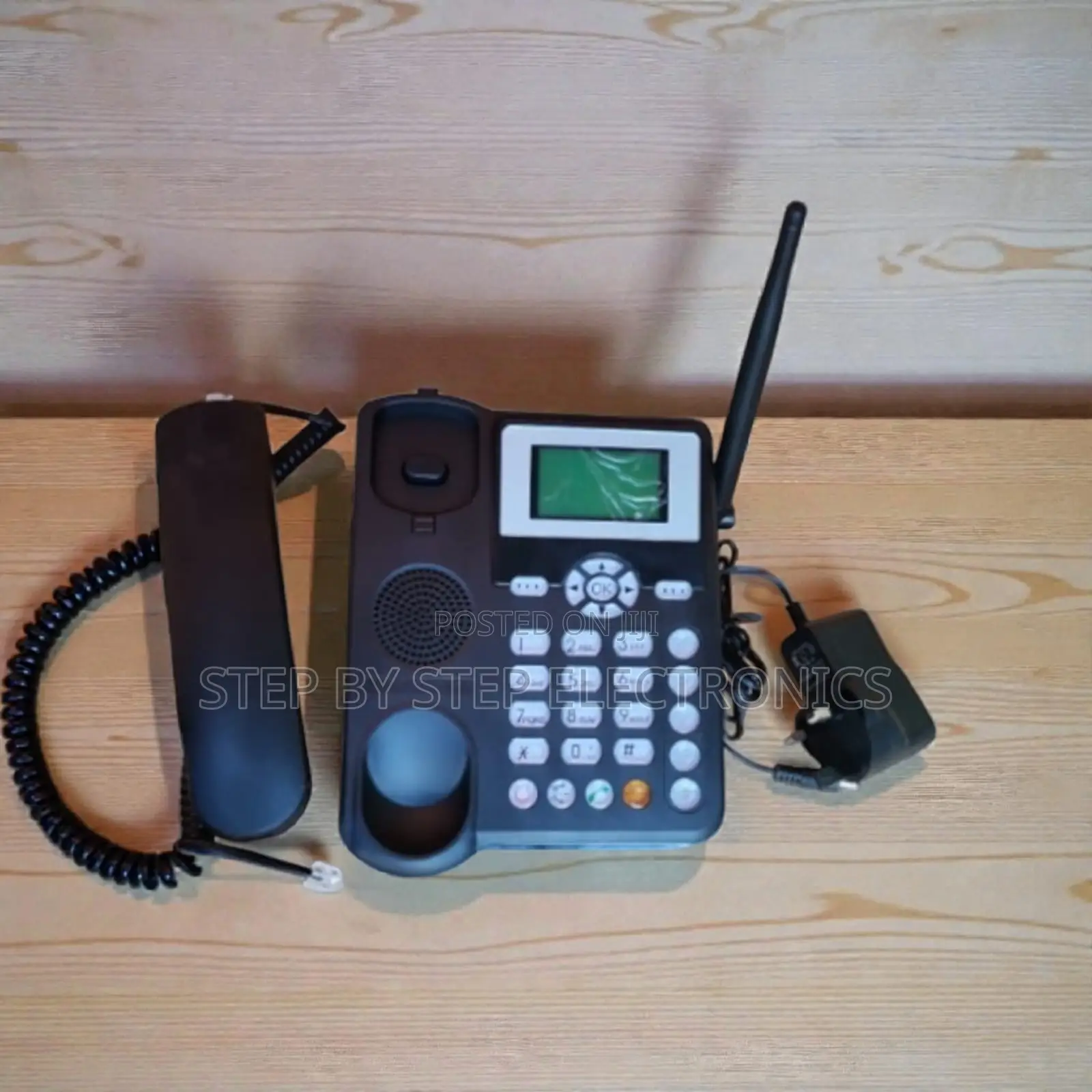 Huawei Rechargeable Wireless GSM Phone With Ergonomic Soft-Touch Keys