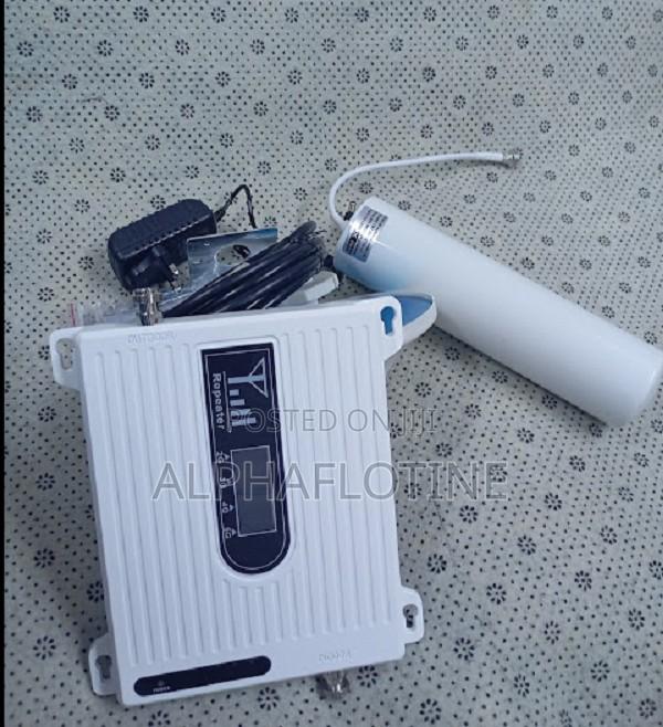 Four Band Coverage 5g Mobile Signalsbooster - main view