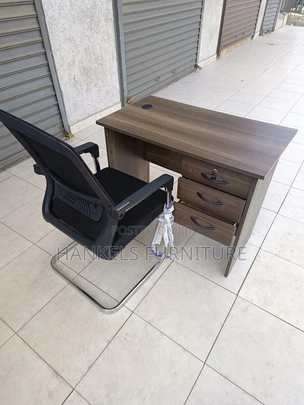 Office Desk With Storage Shelf – Everything Within Reach