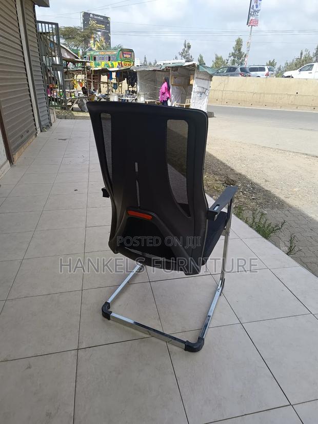 Office Reception Chair – Fixed Frame - thumbnail 2