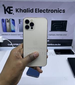 Apple iPhone 12 Pro 128 GB Gold - main view