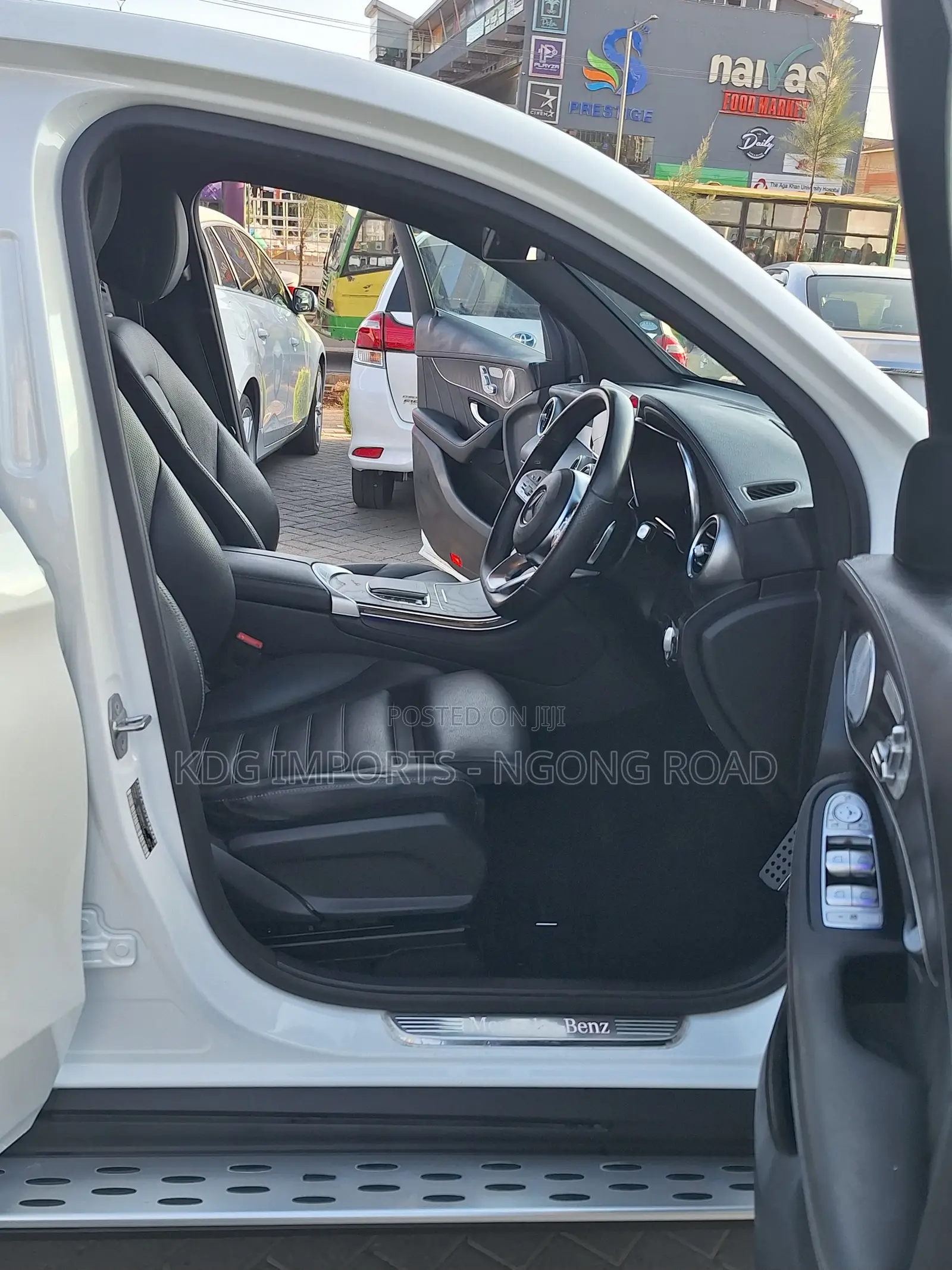 Mercedes-Benz GLC-Class 2019 White