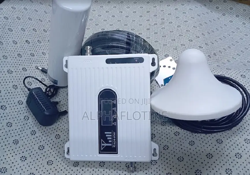 Quadband Mobile Network Signal Booster 900/1800/2100/2600 MHZ