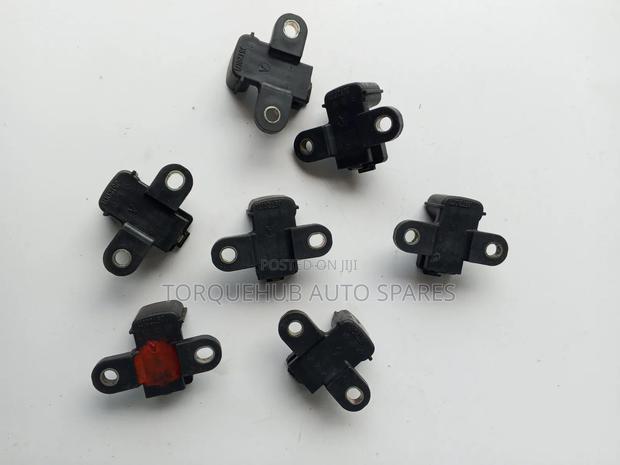 Mitsubishi Lancer,Pajero I.O, Airtrek Crankshaft Sensor - thumbnail 3