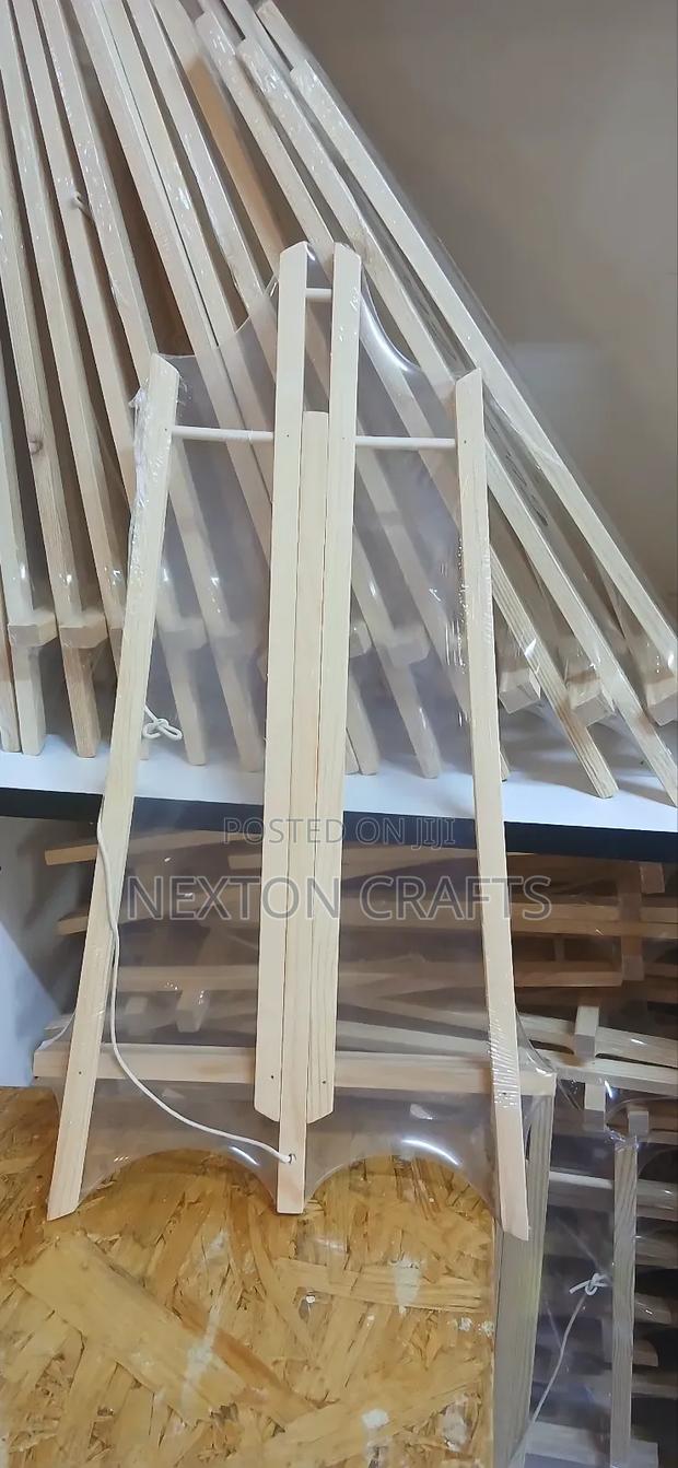 Table Top Easel Stand 50cm - thumbnail 3