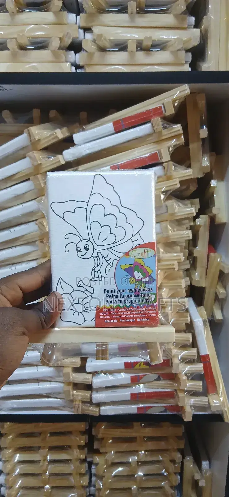 Drawing Canvas 10 by 15 Cm With Stand Acrylic Pains