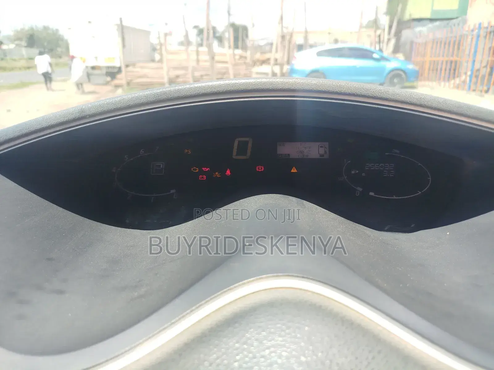 Nissan Serena 2015 White