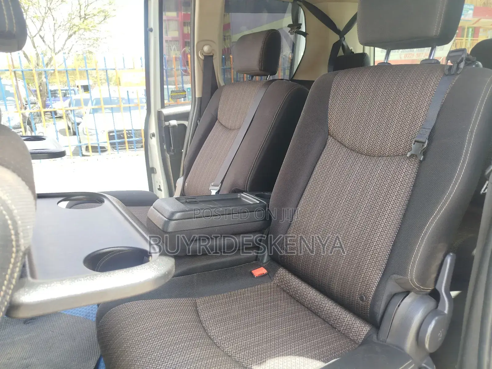 Nissan Serena 2015 White
