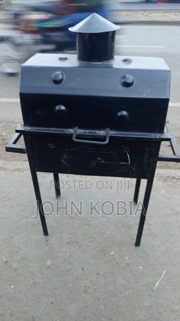 Small Size Metal BBQ Grill Smoker – Compact Charcoal Roaster