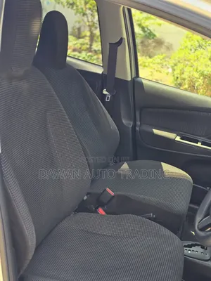 Toyota Vitz 2019 Silver