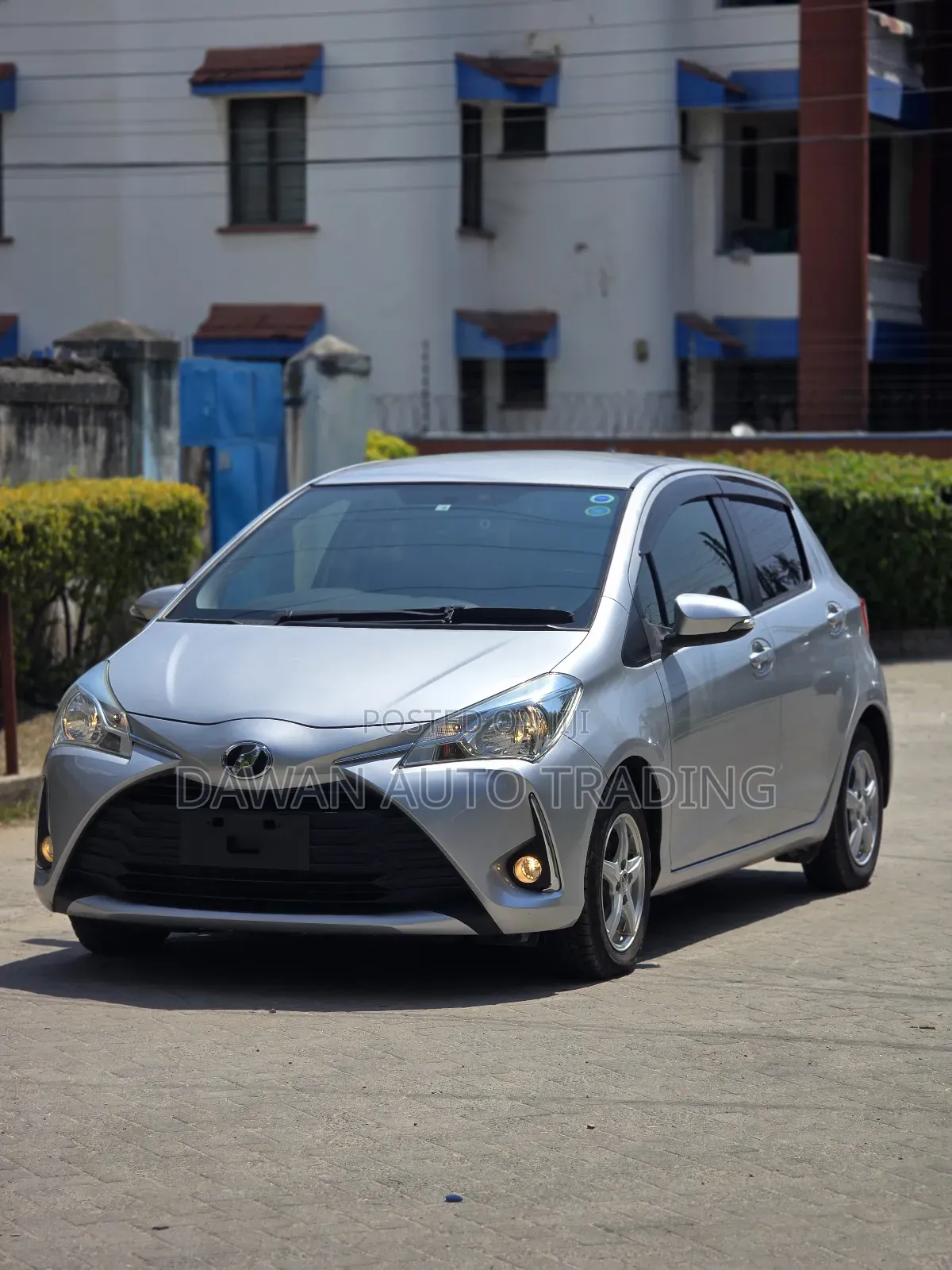 Toyota Vitz 2019 Silver