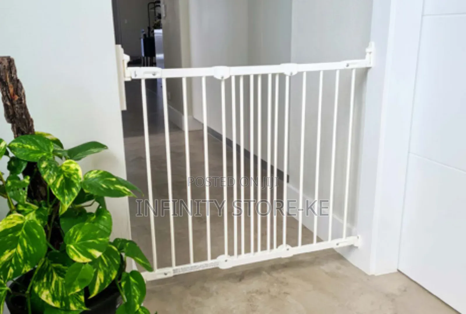 Adjustable Safety Gate 73cm to 103 Cm