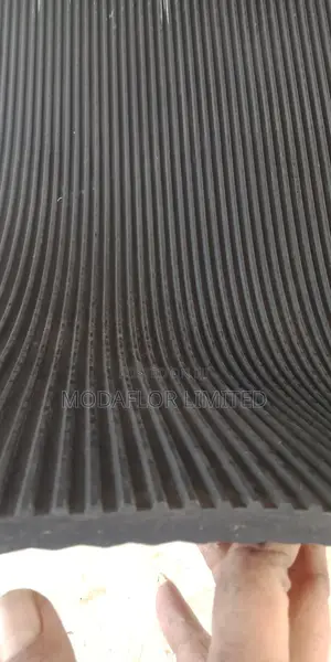 Heavy Duty Ribbed Anti-Slip Floor Mat