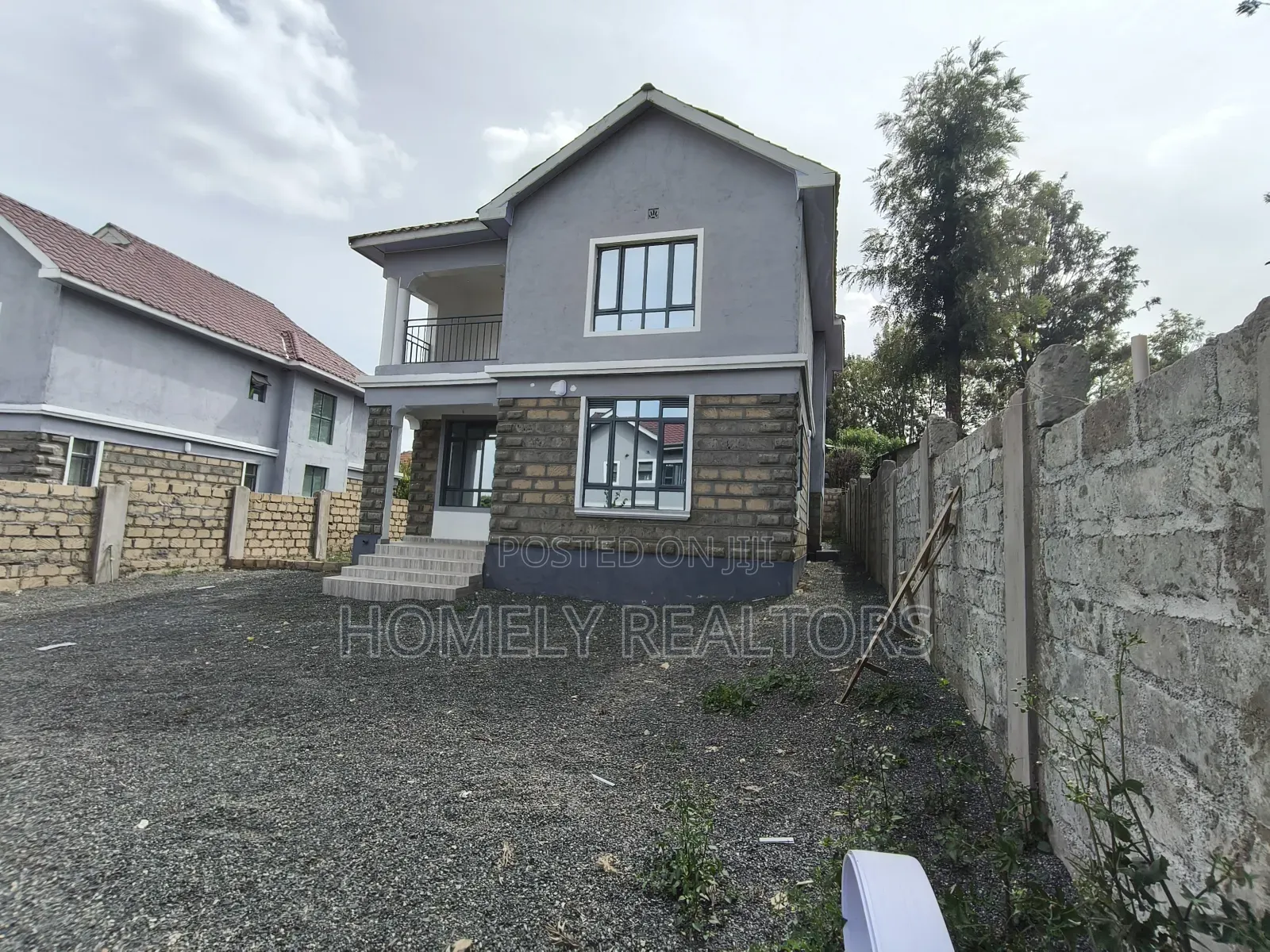 5bdrm Maisonette in Nkoroi, Ongata Rongai for sale