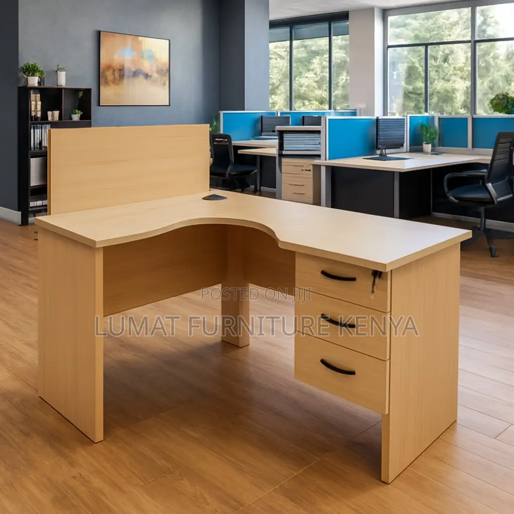 Ergonomic Curved Study Desk