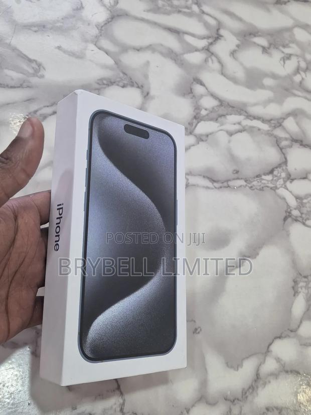 New Apple iPhone 15 Pro Max 256 GB Black - thumbnail 5