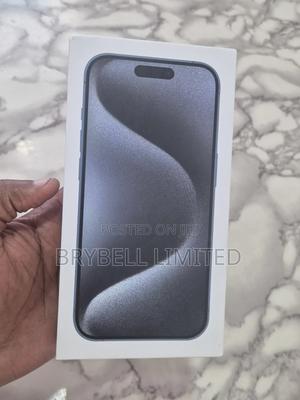 New Apple iPhone 15 Pro Max 256 GB Black - thumbnail 2