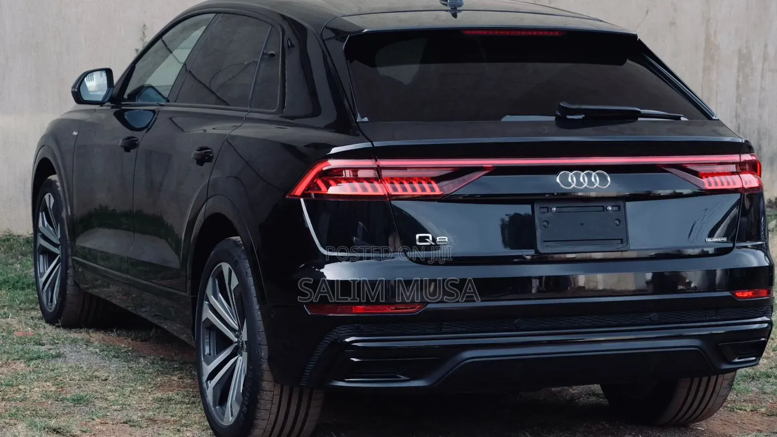 Audi Q8 2021 Black