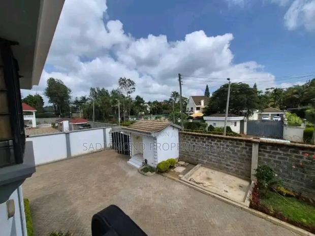 5bdrm Mansion in Runda for rent - thumbnail 13