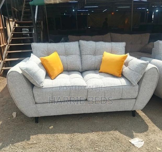 Three-Seater Sofa (Loveseat)