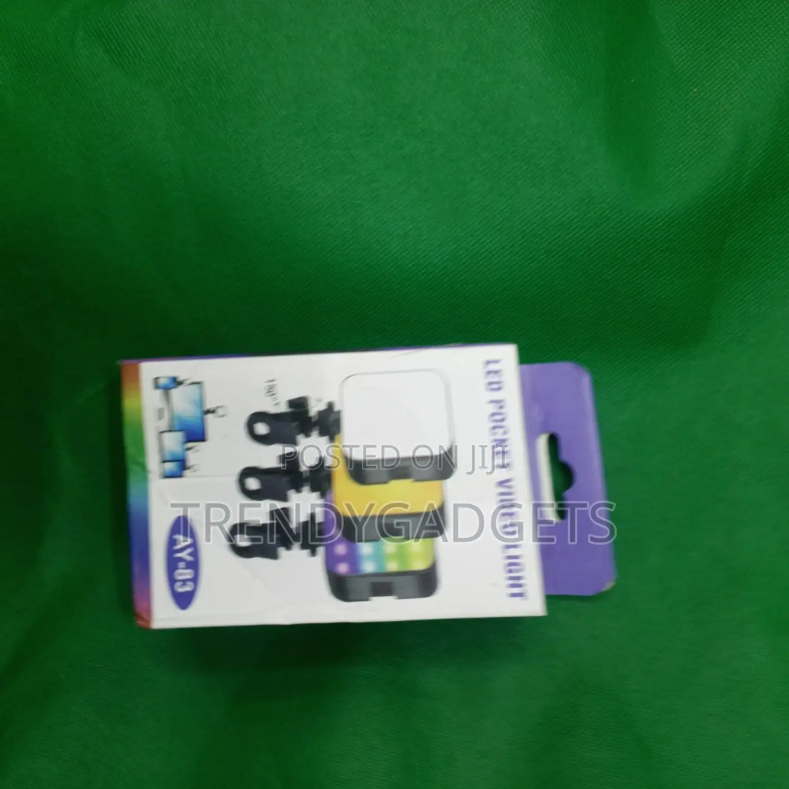 Ay-83 Pocket Led Video Light With Adjustable Brightness Color