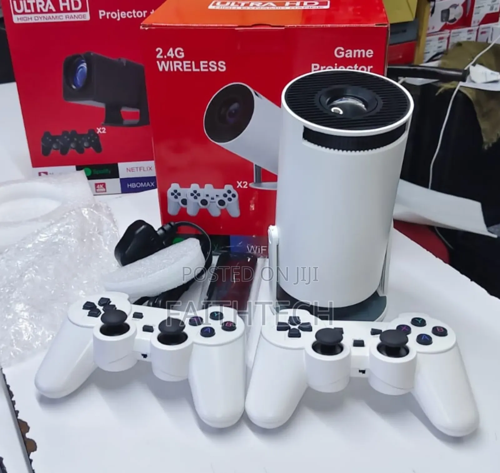 Hy300 Android Gaming Projector With 2 Gaming Console