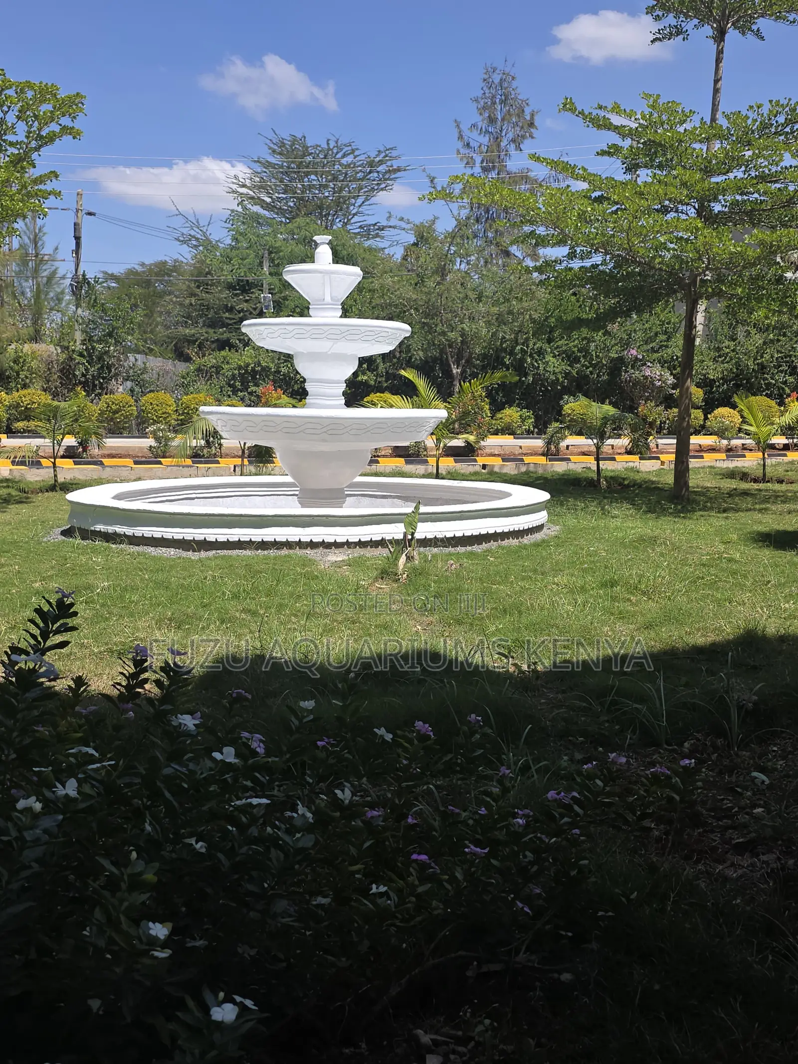 Three-Level Decorative Fountain for Luxury Outdoor Design