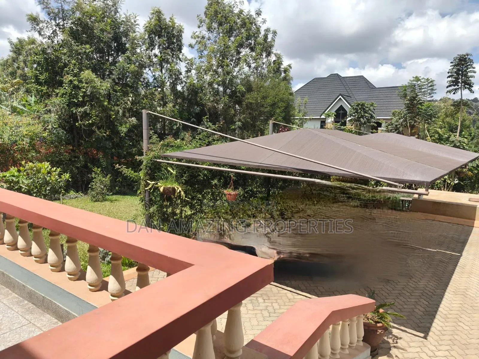 4bdrm Maisonette in Kerarapon Drive for rent
