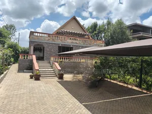 4bdrm Maisonette in Kerarapon Drive for rent