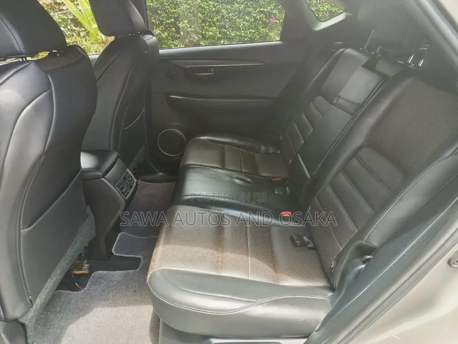 Lexus NX 2017 Gold
