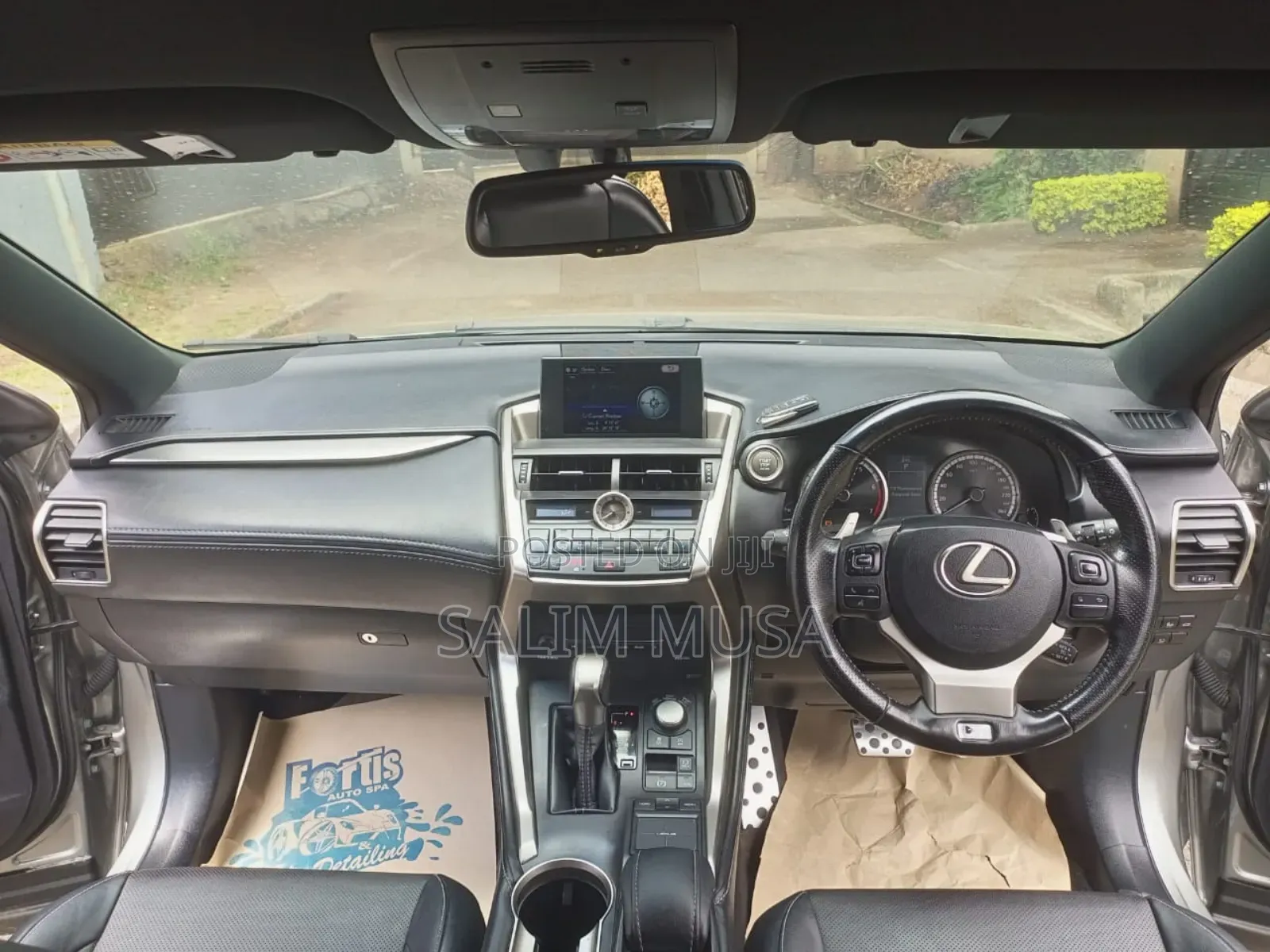 Lexus NX 2017 Gold