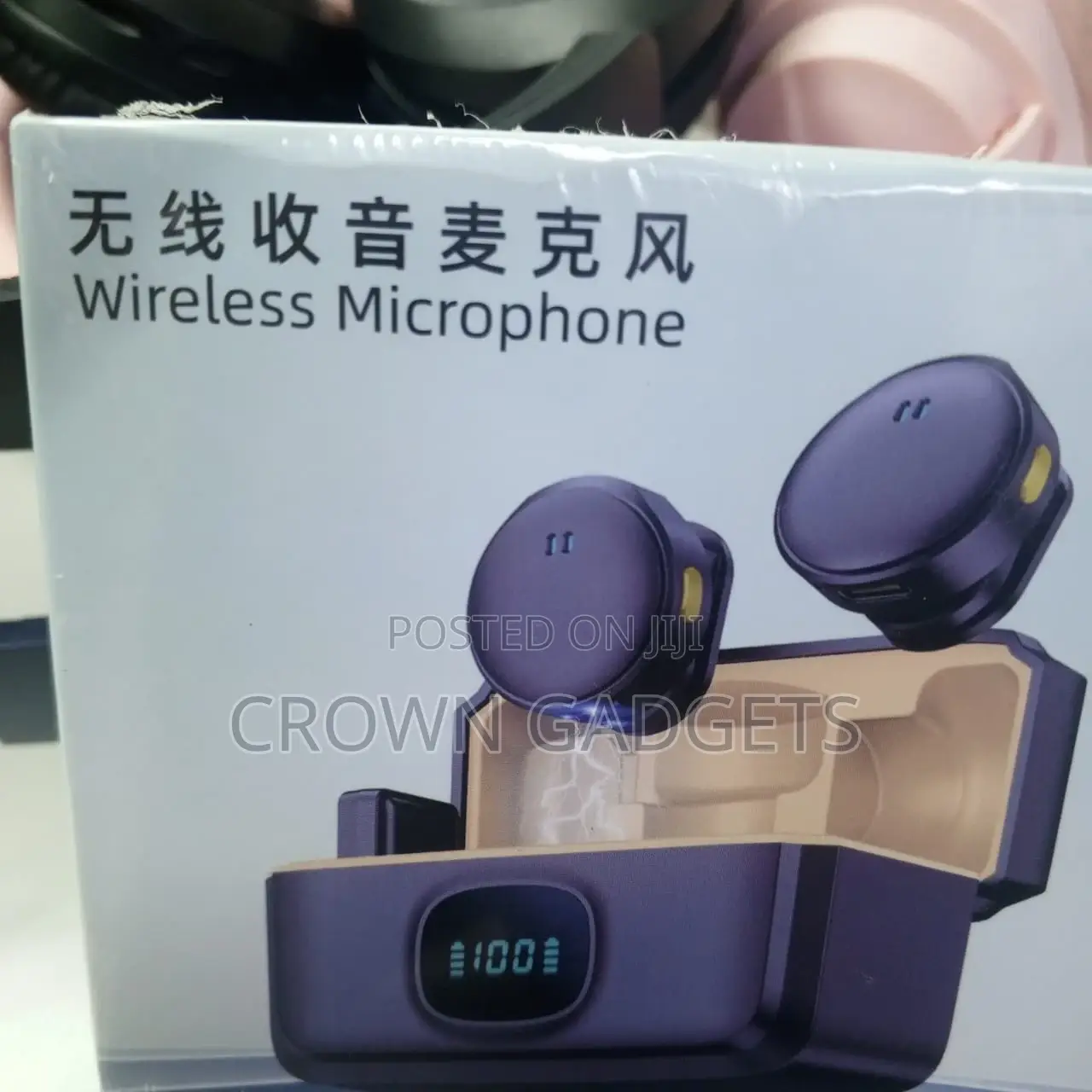 Q8 Hidden Lavalier Mic Type-C/Lightning for Interviews