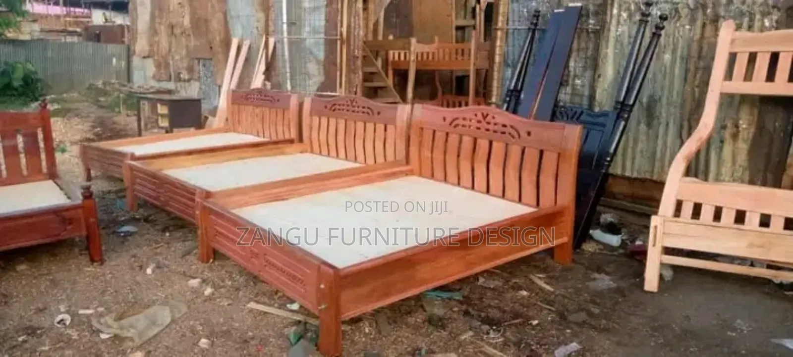 Chick-Modern Hardwood Beds