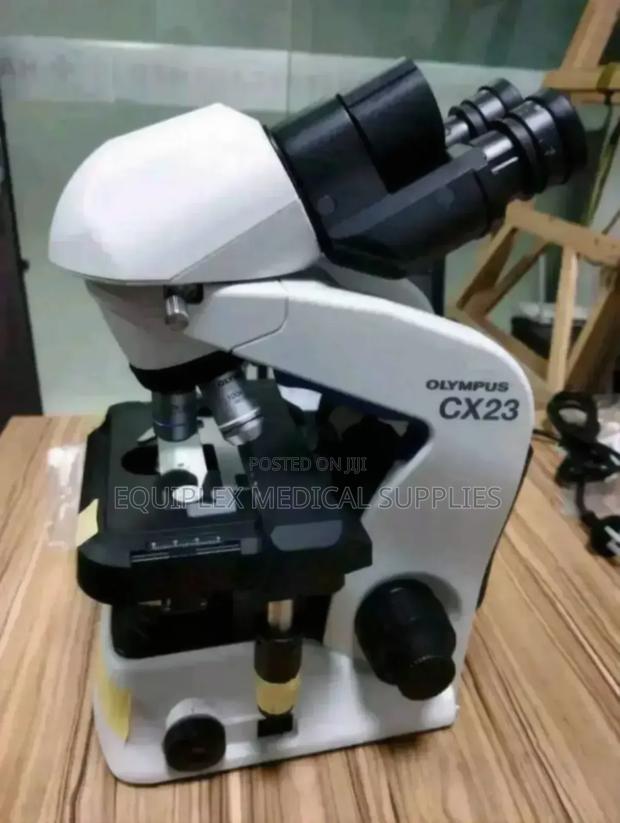 Olympus Cx23 - main view