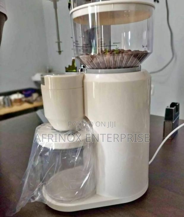 Innovia Coffe Grinder - main view