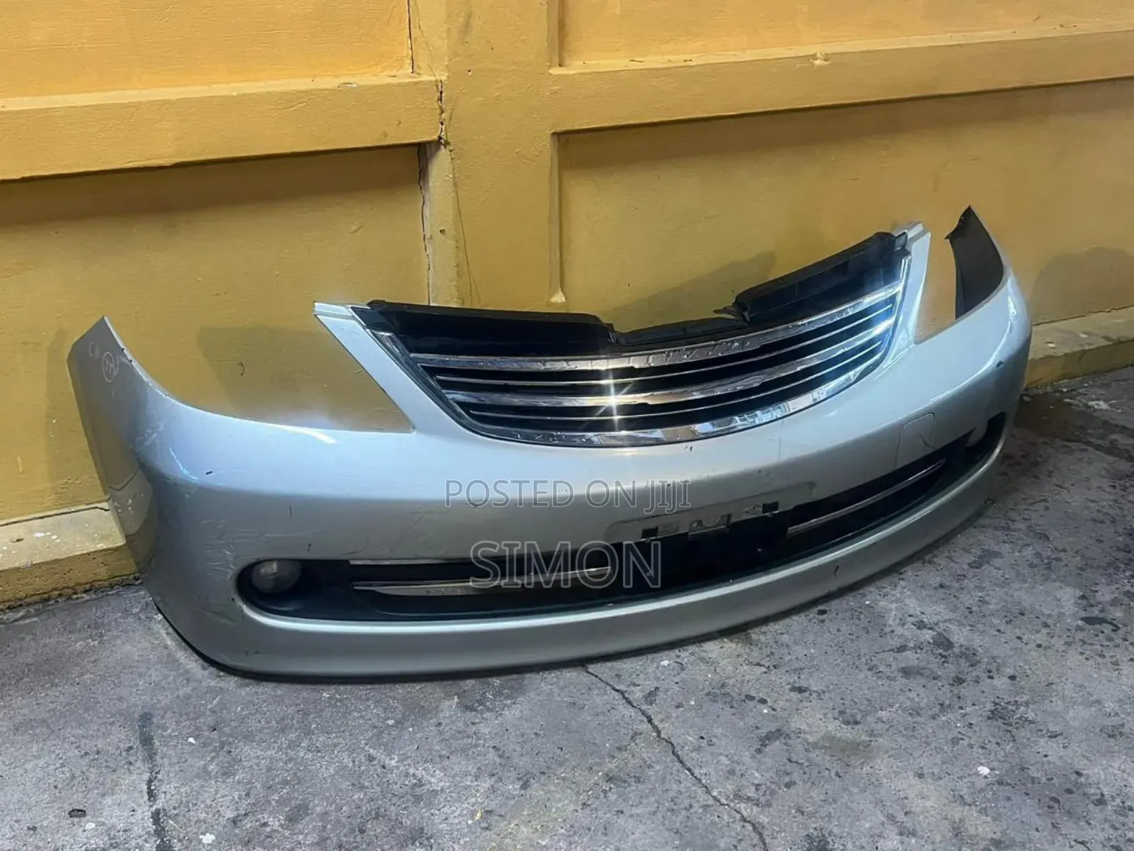 Nissan Tiida Front Bumper 2012