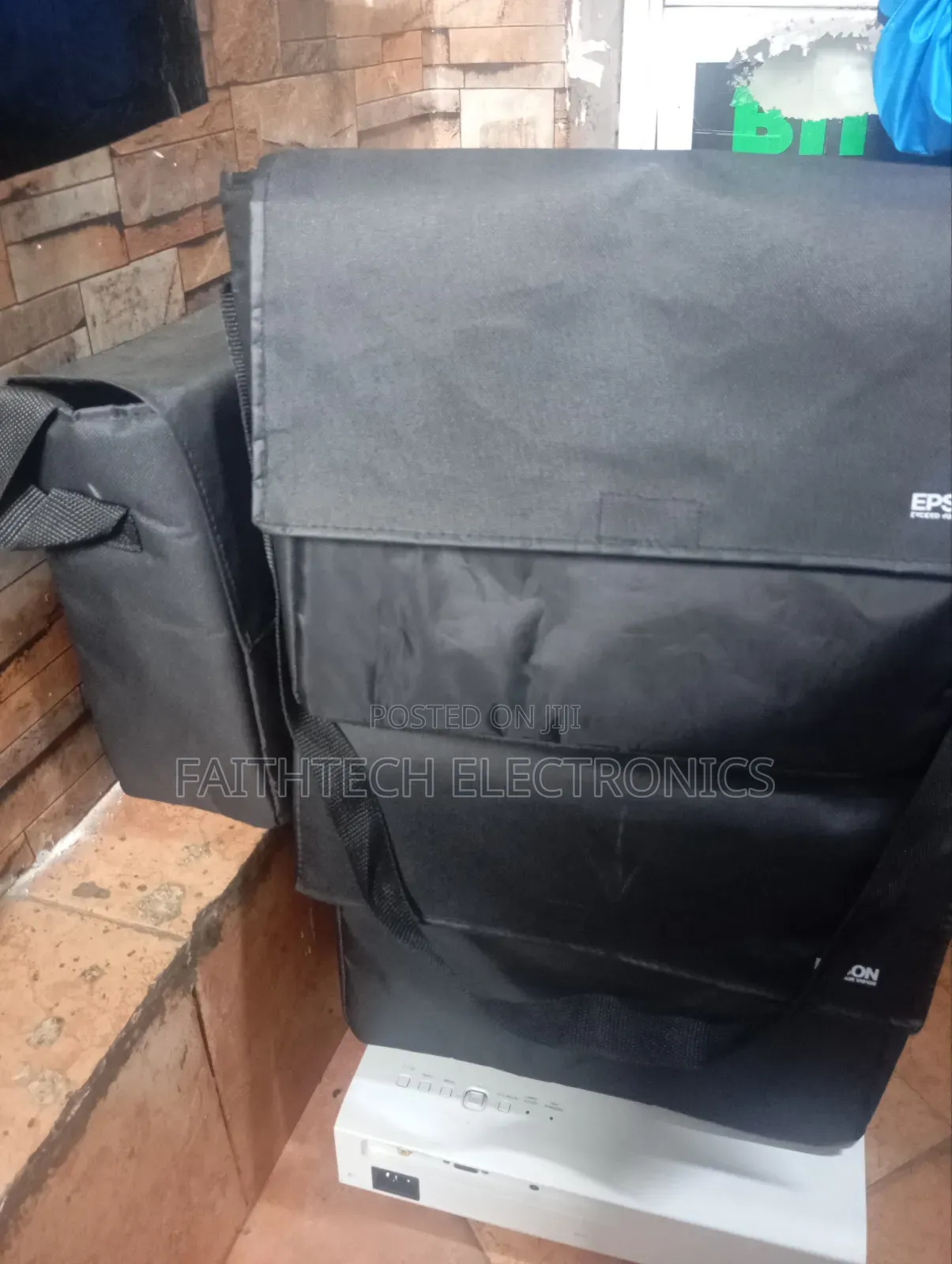 Epson Travel Projector Bag – Comfortable Protective