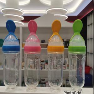 Baby Fruit Fruit Feeder Spoon - main view