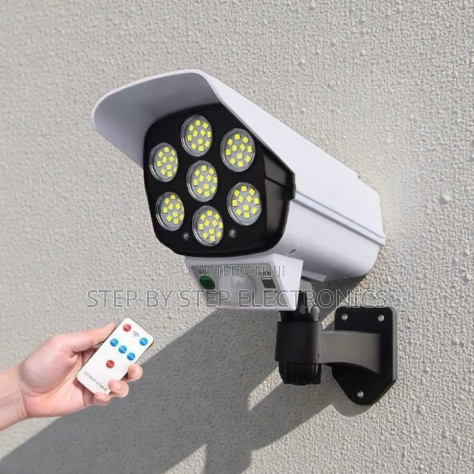Dummy CCTV Camera Solar Light Motion Activated Outdoor Security