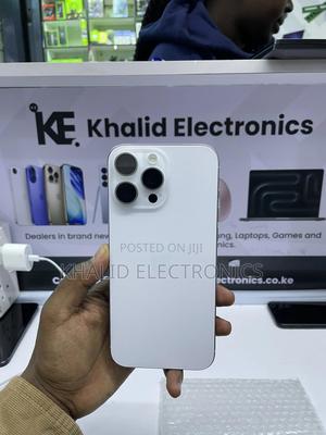 Apple iPhone 16 Pro Max 256 GB White - main view