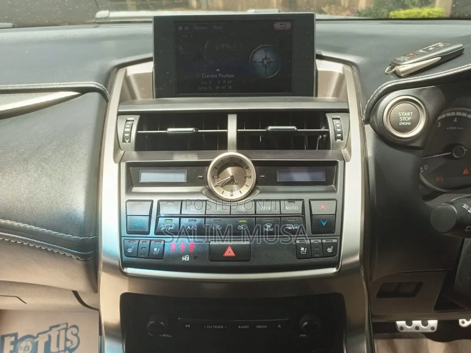 Lexus NX 2017 Gold