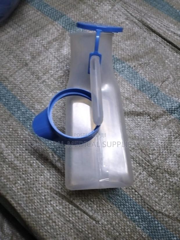 Male Urinal - thumbnail 2