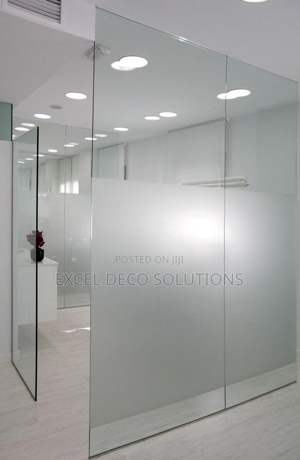 Frosted Glass Film | Daylight, No Exposure - main view