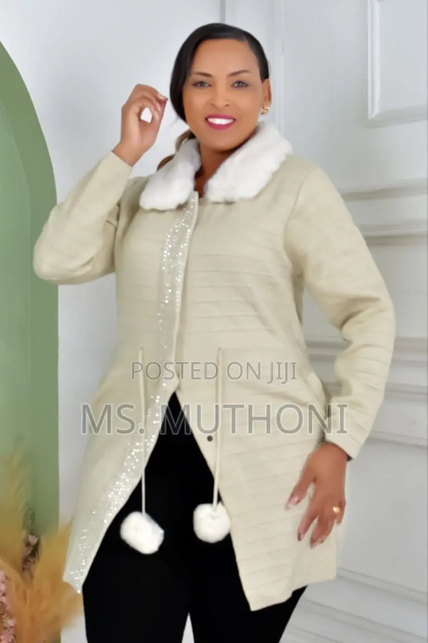 Elegant All-Season Knitted Coat Sweater With Removable Fur Collar