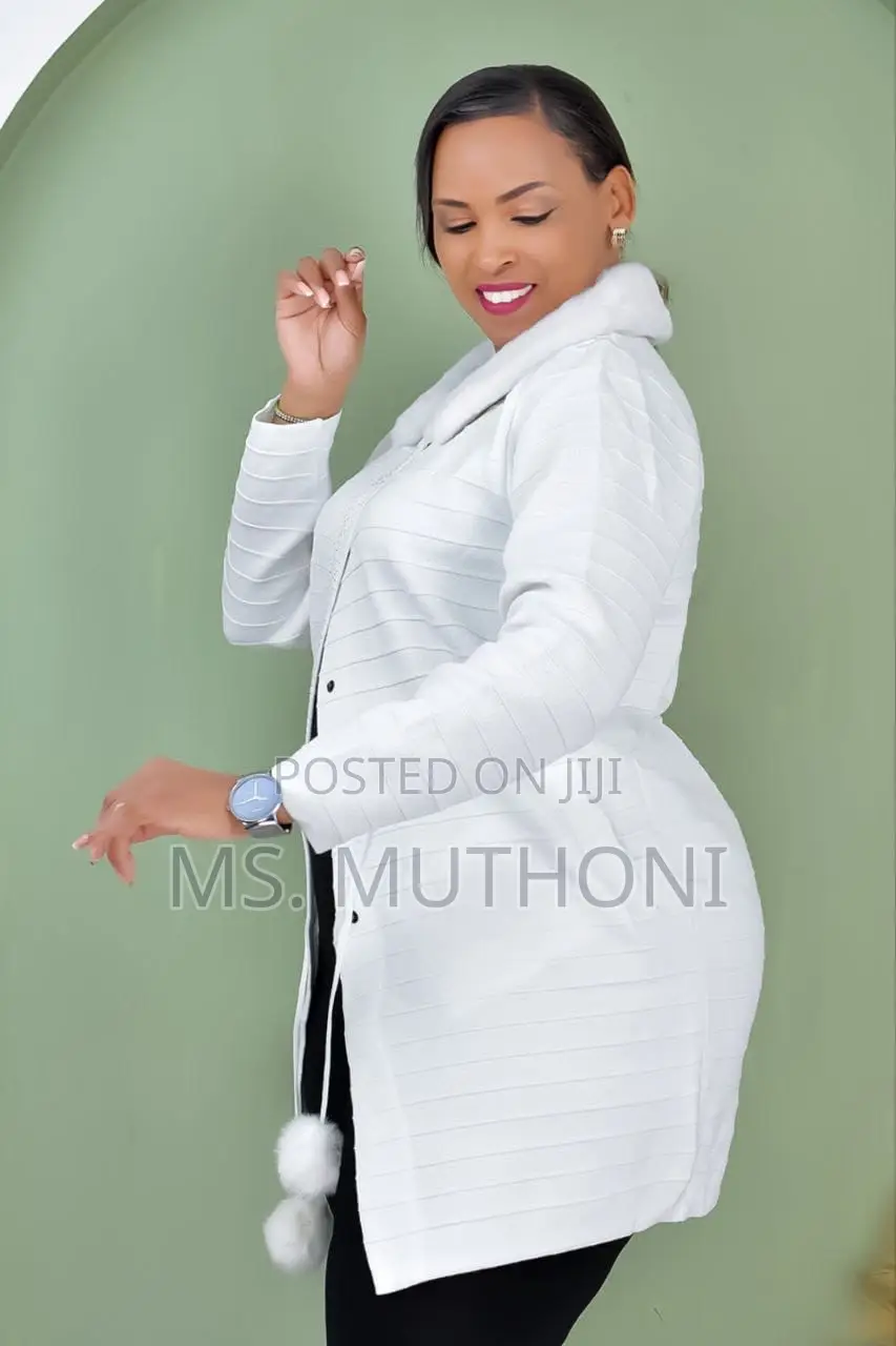 Elegant All-Season Knitted Coat Sweater With Removable Fur Collar
