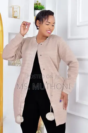 Elegant All-Season Knitted Coat Sweater With Removable Fur Collar