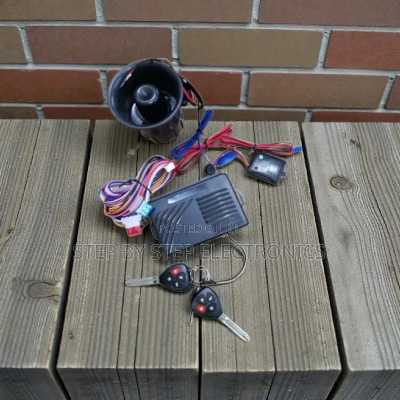 Advanced Car Security Alarm With Dual Flip Keys and Sensitive Sensor