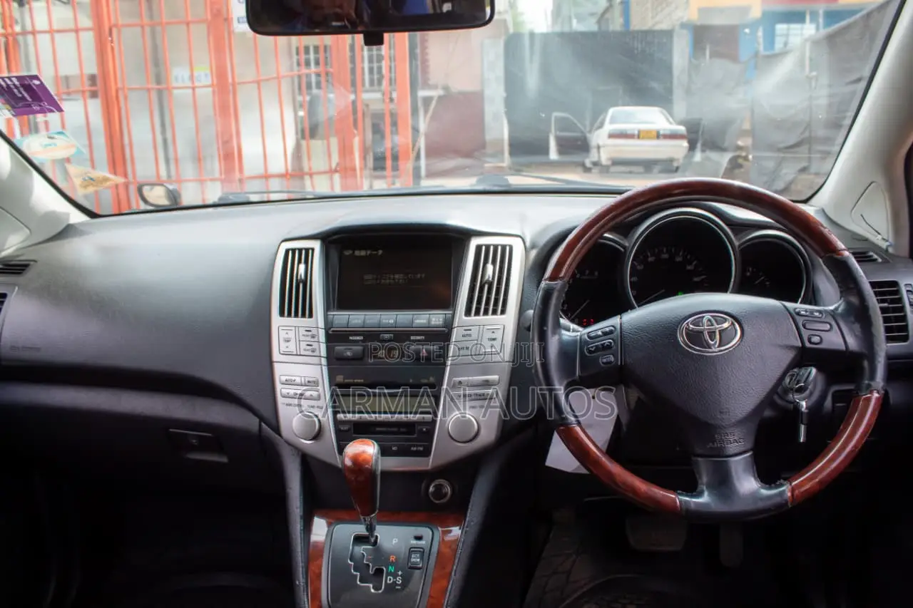 Toyota Harrier 2.4 2009 Black