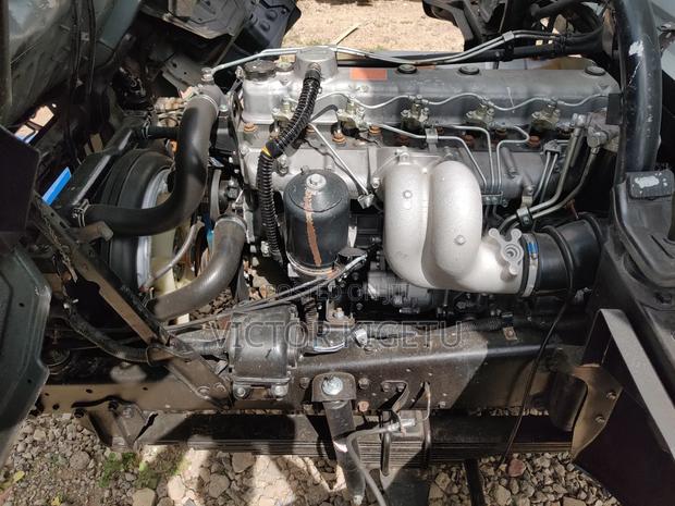 Mitsubishi Fh215 2018 White - thumbnail 15